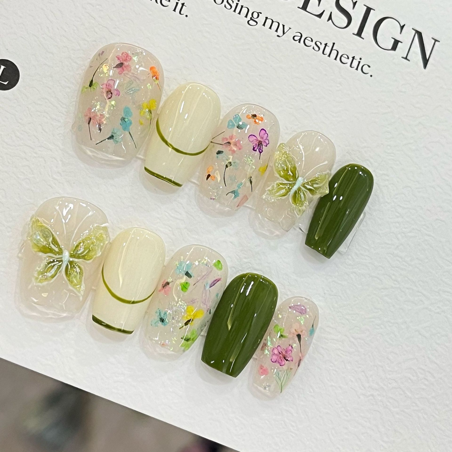 Pressed Flower Art - 10 قطع أظافر صناعية متوسطة الطول