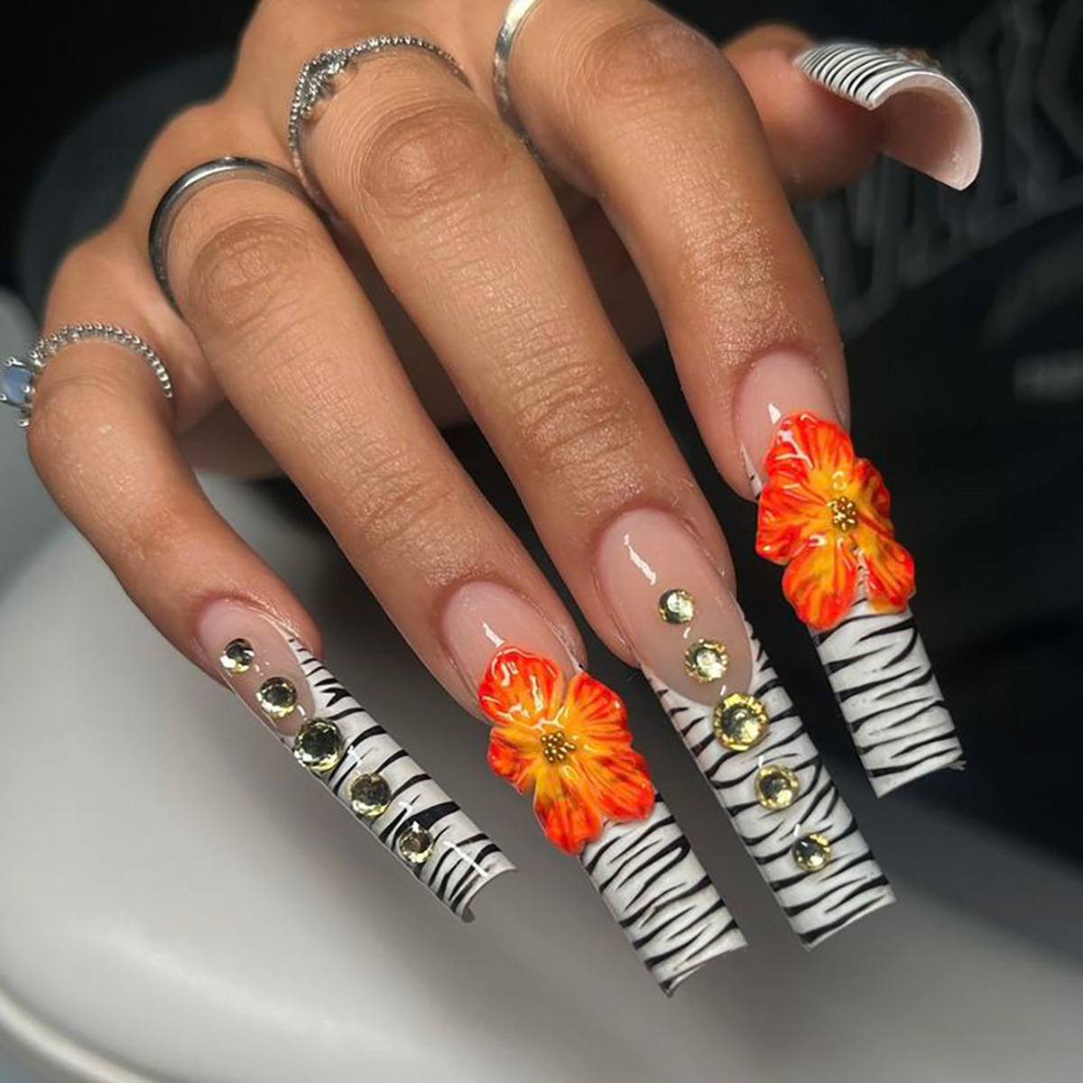 Pressed Flower Art - 24 قطعة زهرة الصحافة على رسومات