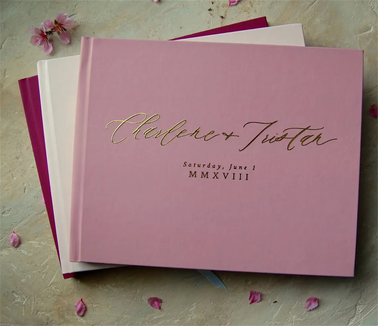 دفتر ضيوف زفاف أنيق مخصص، ألبو - مراجعة Custom Photo Book وسعره