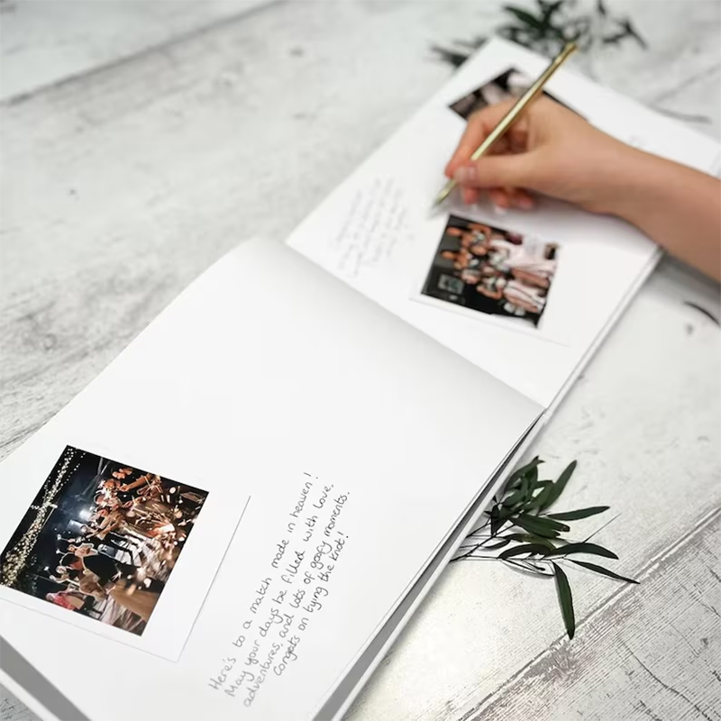 كتاب ضيوف مخصص لهدية الزفاف، أ - مراجعة Custom Photo Book وسعره
